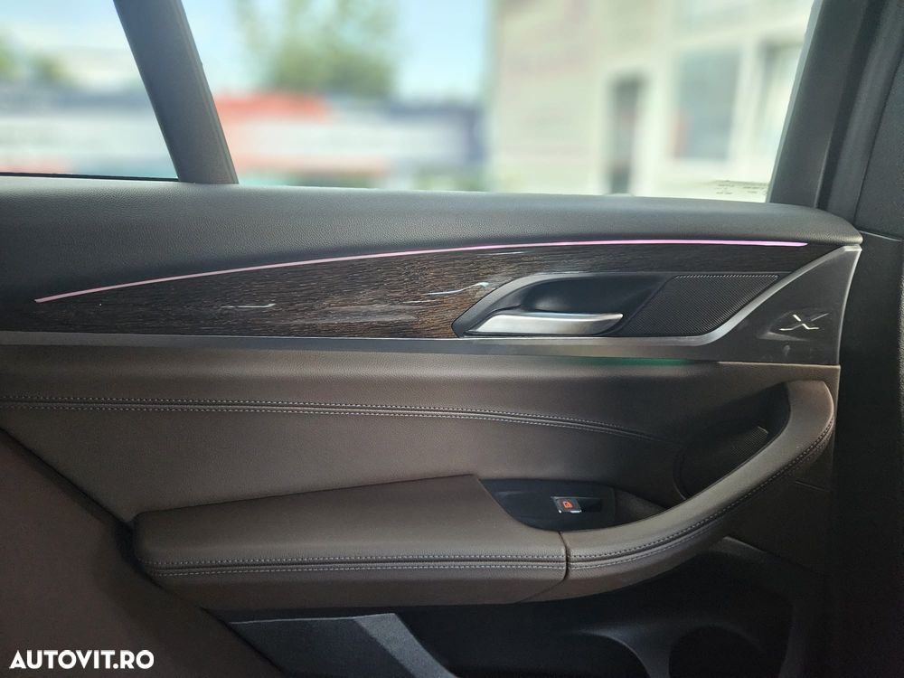 BMW X4 2022 — imagine 27