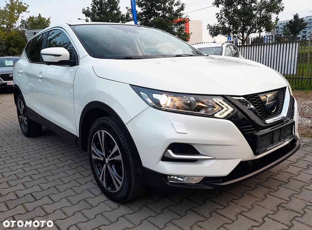 Nissan Qashqai 1.2 DIG-T N-Connecta - 2