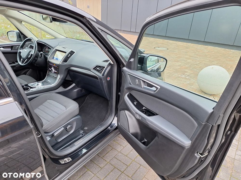 Ford Galaxy 2.0 EcoBlue Titanium - 24