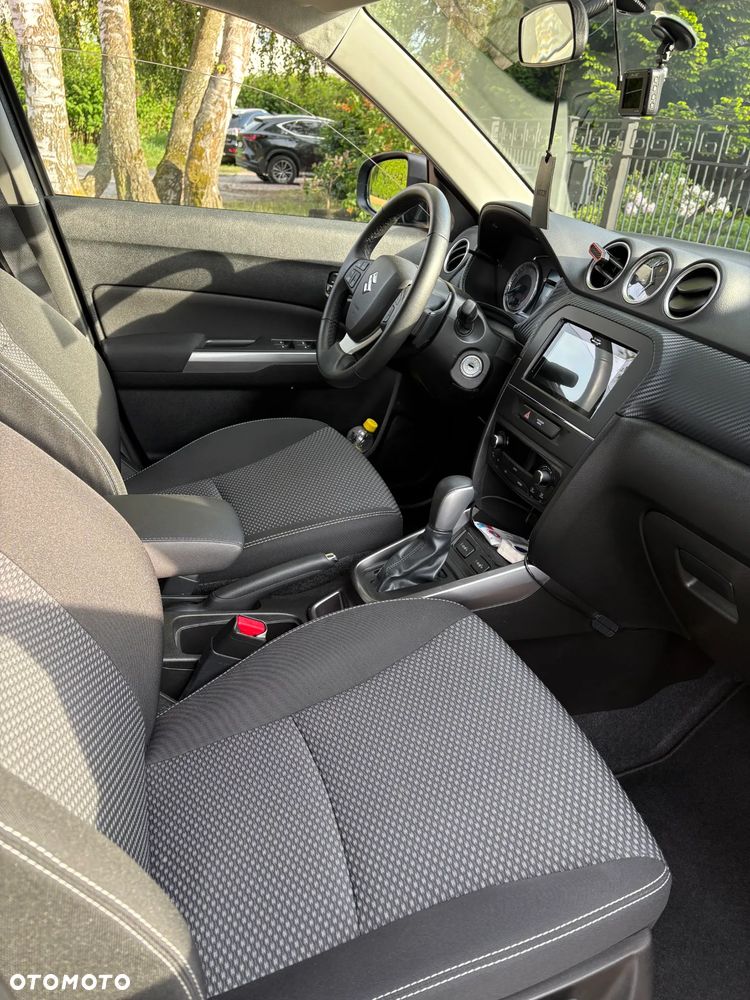 Suzuki Vitara 1.4 Boosterjet Premium 2WD - 9