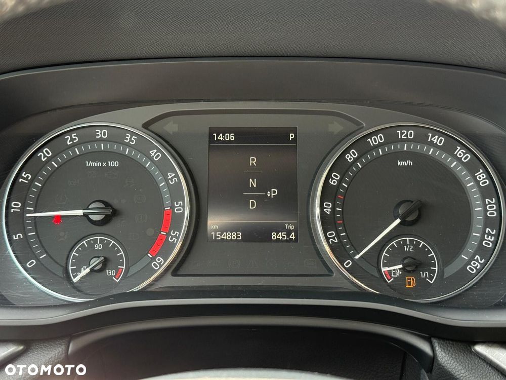 Skoda Octavia - 16