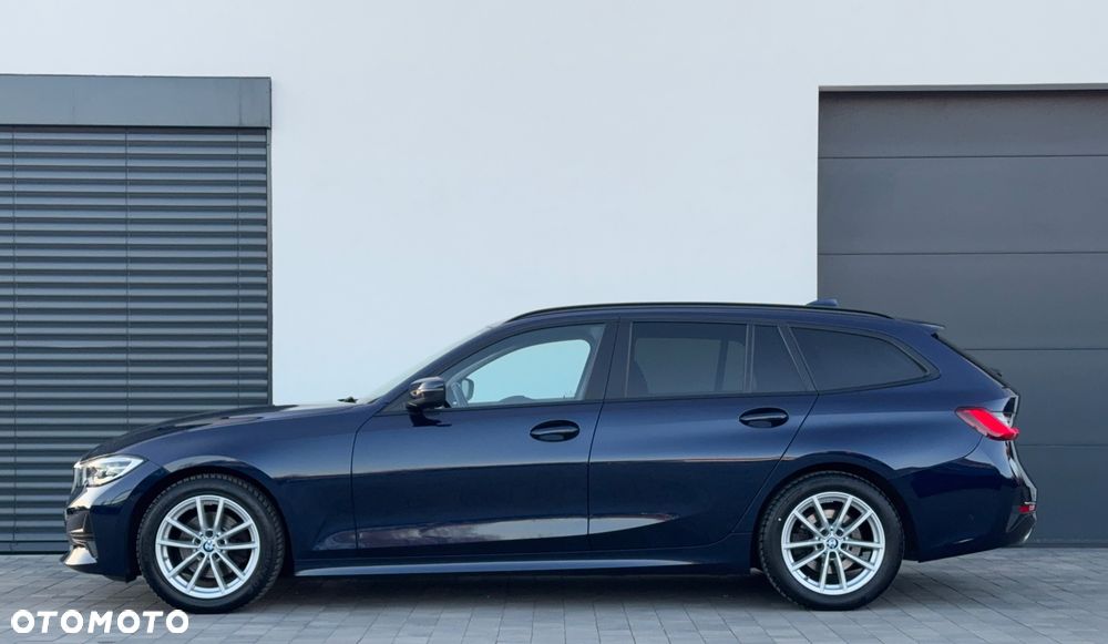 BMW Seria 3 320d xDrive MHEV Advantage - 4
