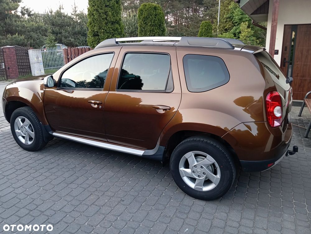 Dacia Duster 1.6 Laureate 4x4 - 11