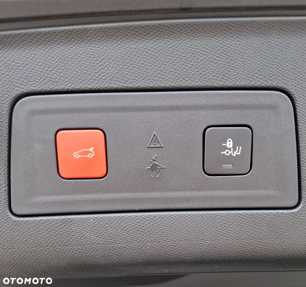 Peugeot 508 1.6 PureTech GT S&S EAT8 - 26