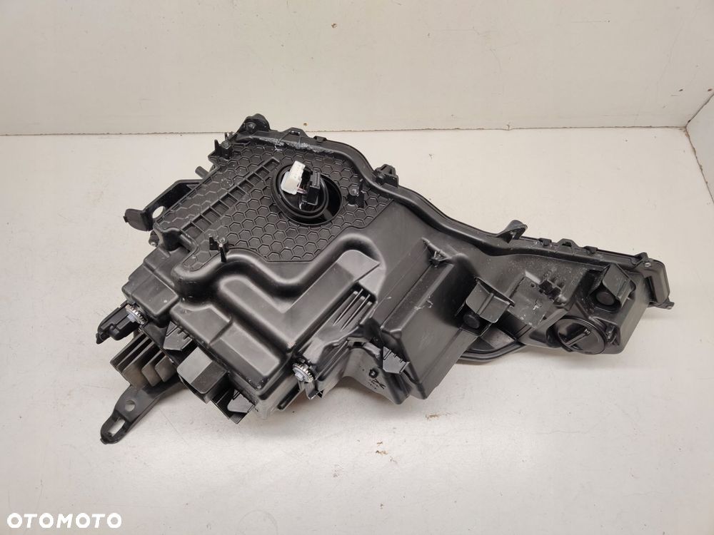 lexus ux 2018-2022 lampa prawa full led - europa - 5