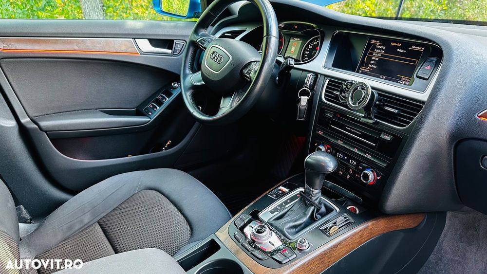 Audi A4 Allroad quattro 2.0 TDI S tronic - 9