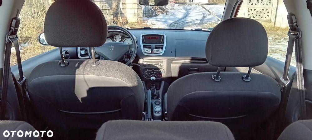 Peugeot 206 plus 75 - 15