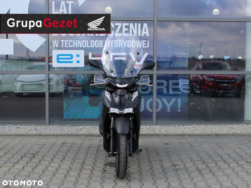 Honda SH - 5