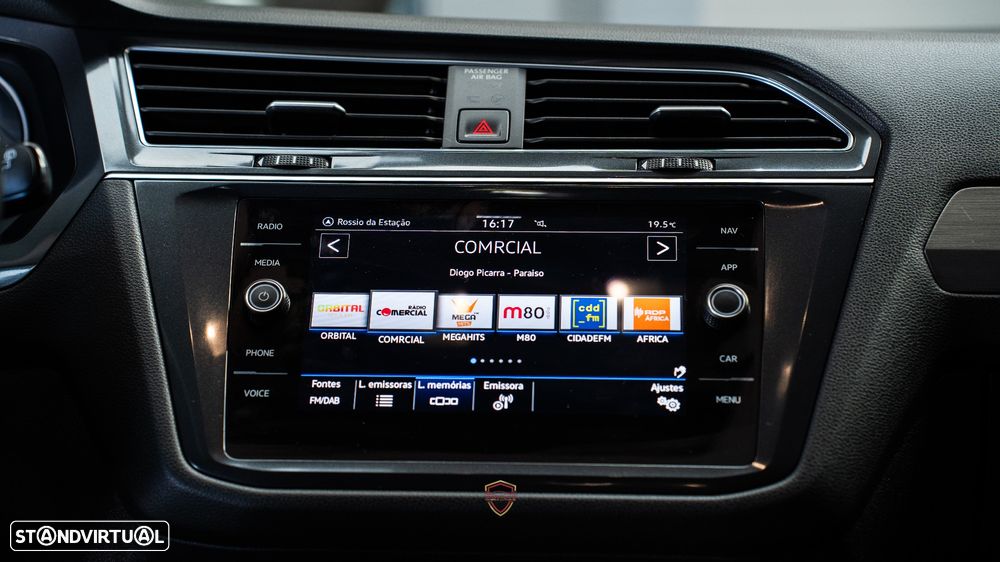 VW Tiguan Allspace 2.0 TDI Confortline DSG - 26