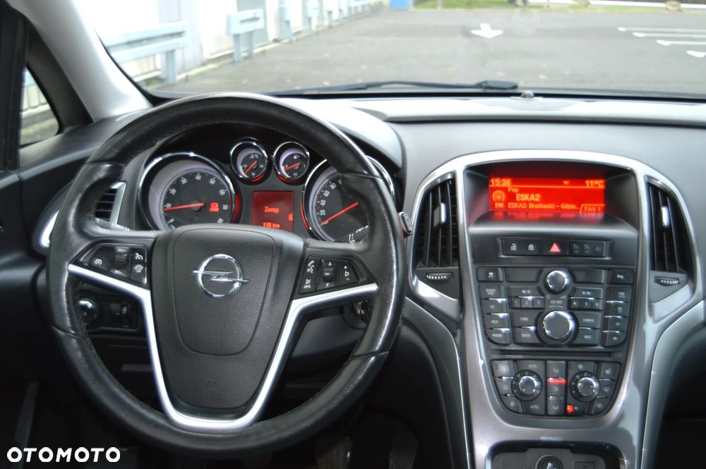 Opel Astra - 16