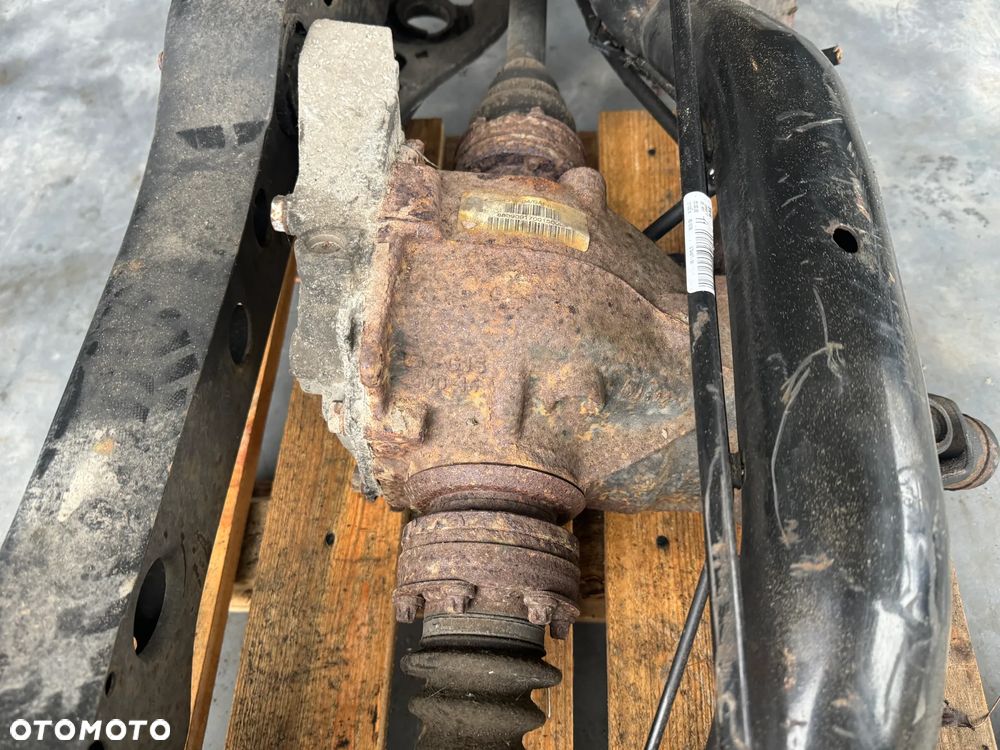 DYFER MOST BMW E90 E91 3.38 7524319