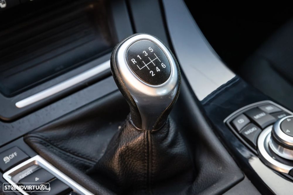 BMW 520 d EfficientDynamics - 24