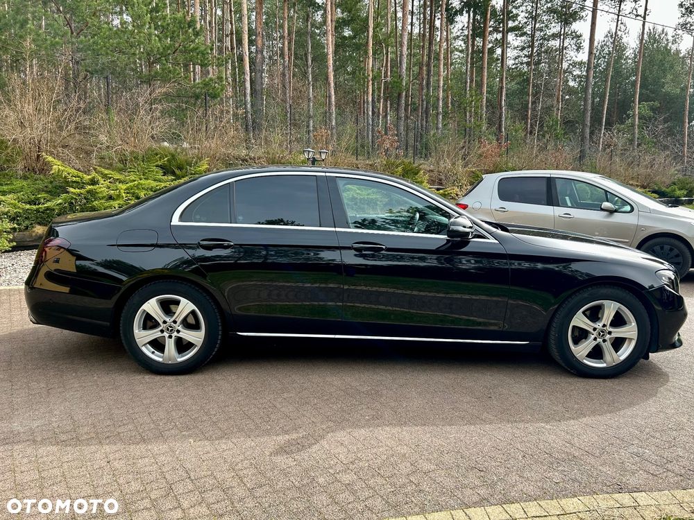 Mercedes-Benz Klasa E 200 d 9G-TRONIC - 9