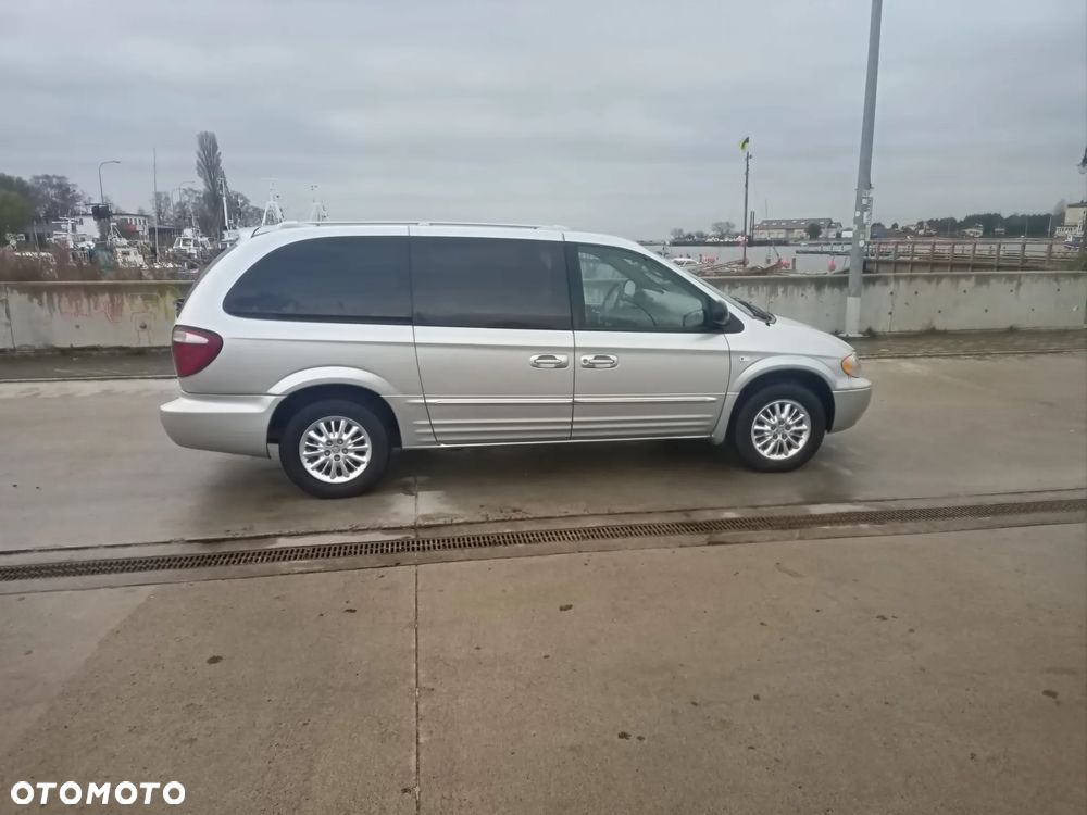 Chrysler Town & Country 3.8 - 3