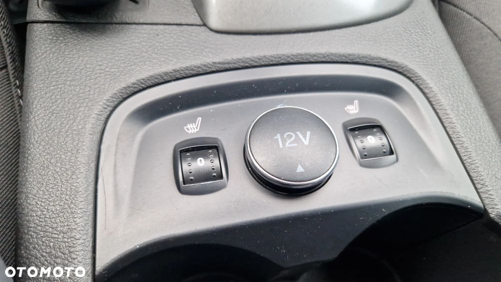 Ford Focus SW 1.6 TDCi DPF Titanium - 12