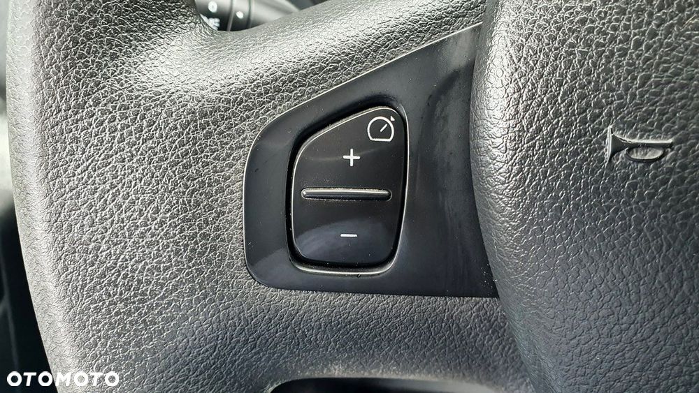 Opel Vivaro - 23