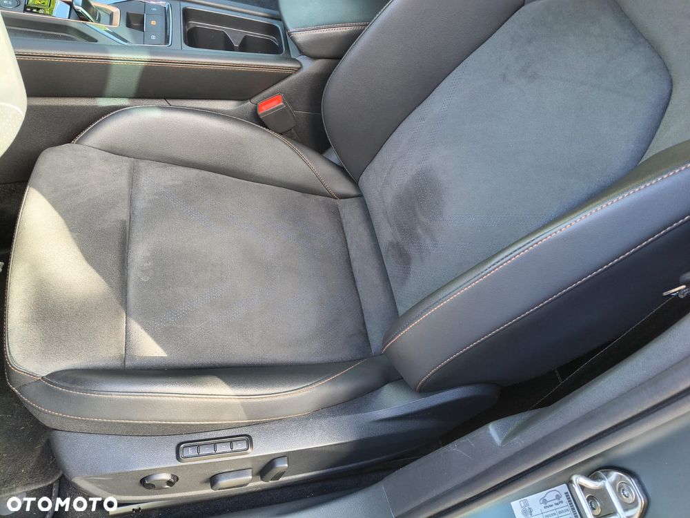 Cupra Leon 1.5 eTSI mHEV Tribe Edition DSG - 16