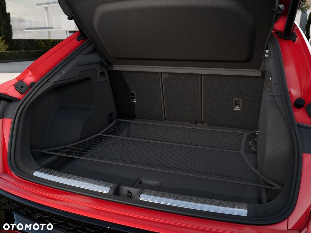 Audi Q3 Sportback - 11