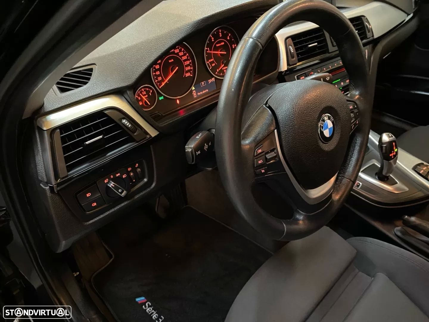 BMW 320 d Auto Line Sport - 10