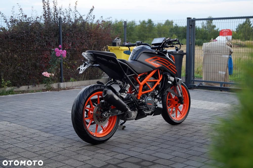 KTM Duke 125 - 10