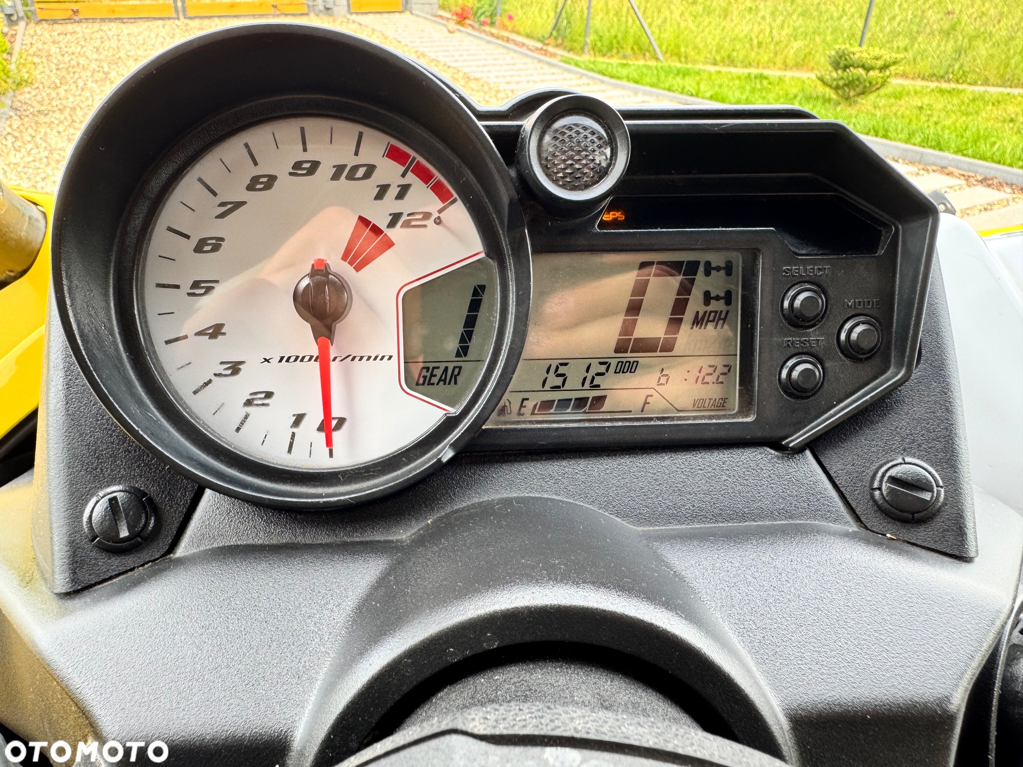 Yamaha YX - 10