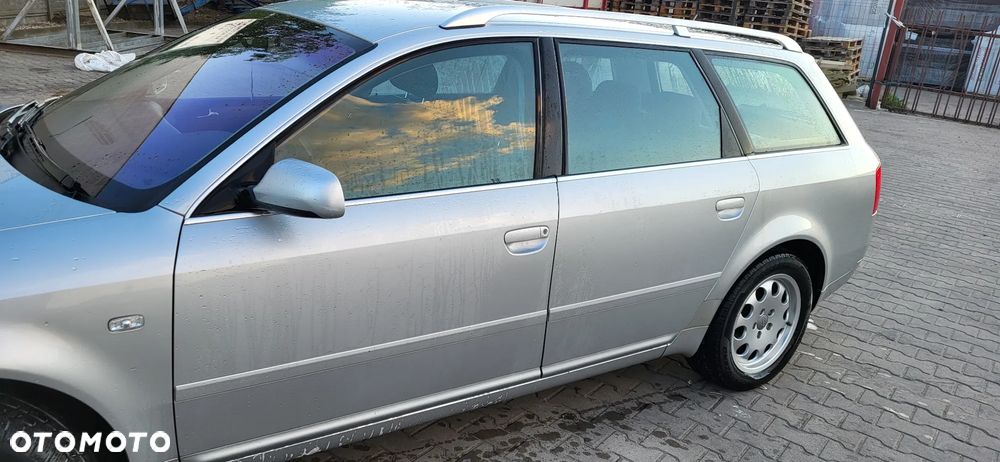Audi A6 Avant - 14