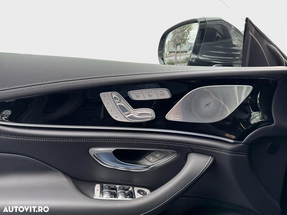 Mercedes-Benz AMG GT 53 4MATIC+ MHEV - 13