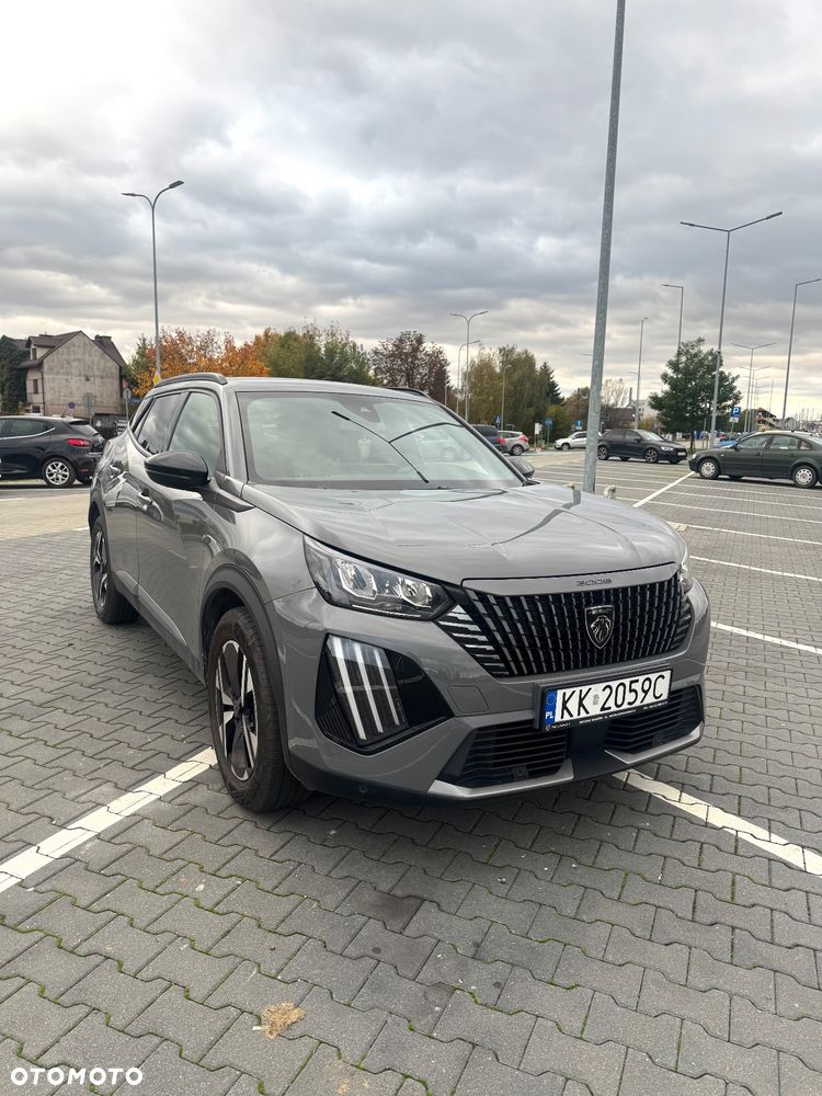 Peugeot 2008 1.2 PureTech Allure S&S EAT8 - 4