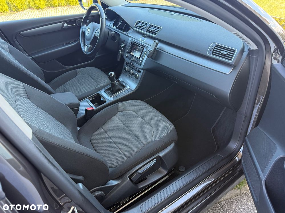 Volkswagen Passat 1.4 TSI BlueMotion Technology Comfortline - 15