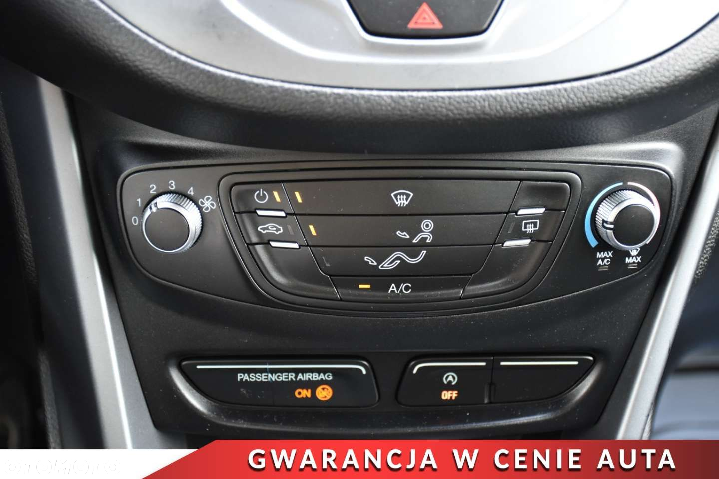 Ford B-MAX 1.0 EcoBoost Titanium - 12