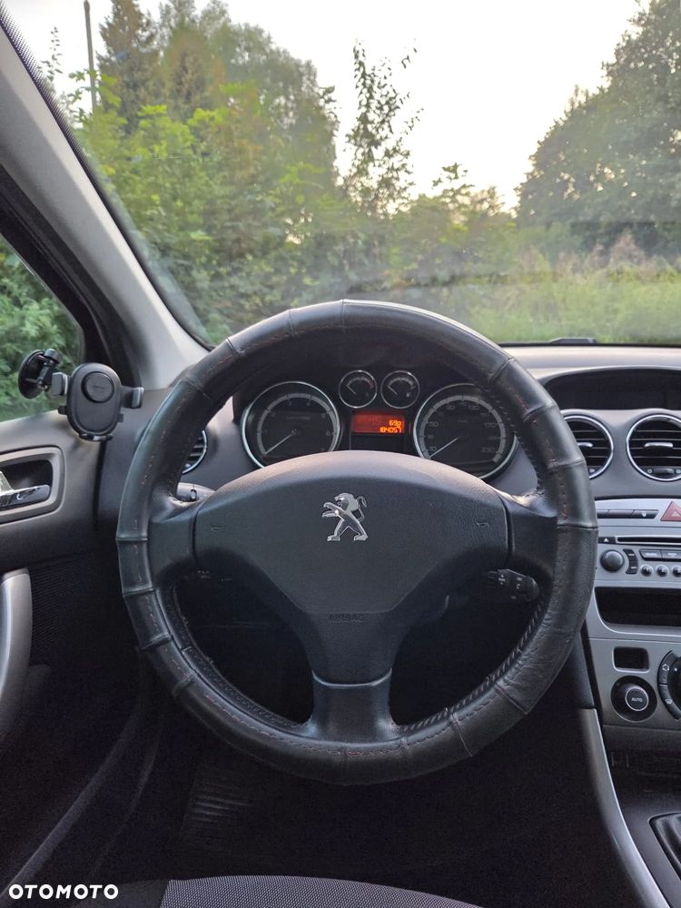Peugeot 308 - 10