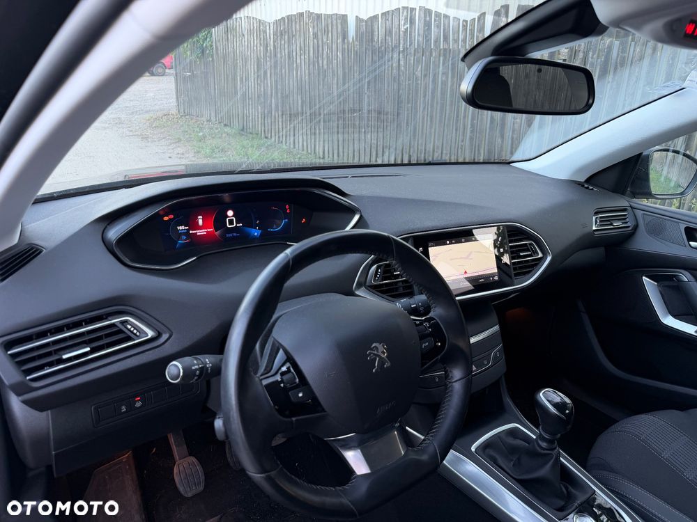 Peugeot 308 - 12