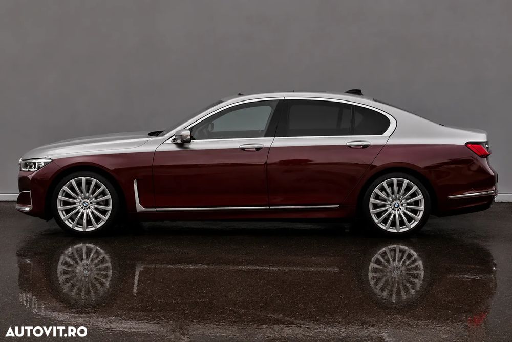 BMW Seria 7 730d xDrive MHEV - 8
