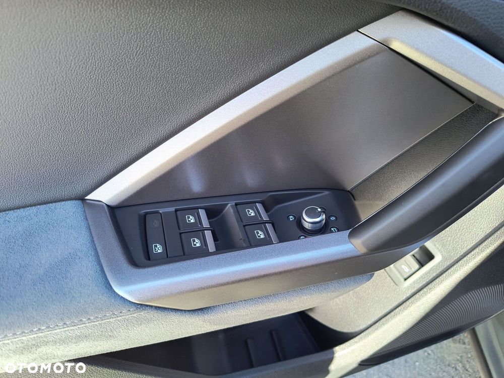 Audi Q3 Sportback - 15