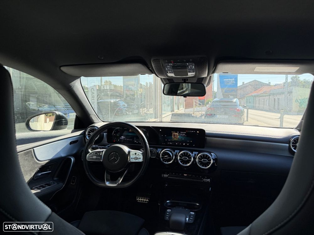 Mercedes-Benz CLA 250 e Shooting Brake AMG Line - 13