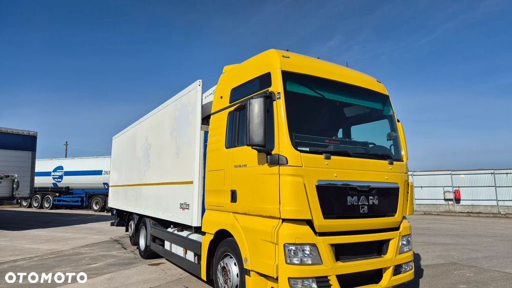 Volvo FH 500 6x2 Izoterma solówka tandem bdf rama podwozie - 1