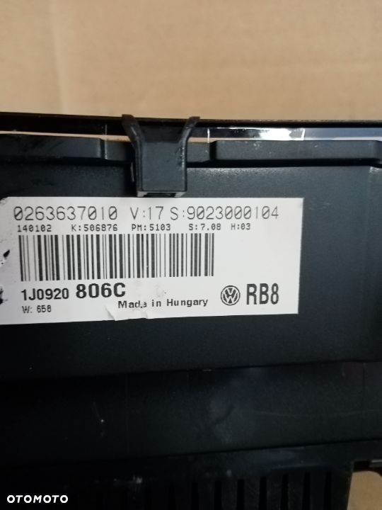 Licznik zegar VW Golf IV 1.6 Automat 1j0920806c - 3