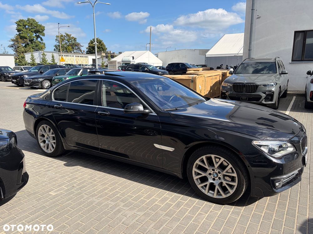 BMW Seria 7 730Ld - 10