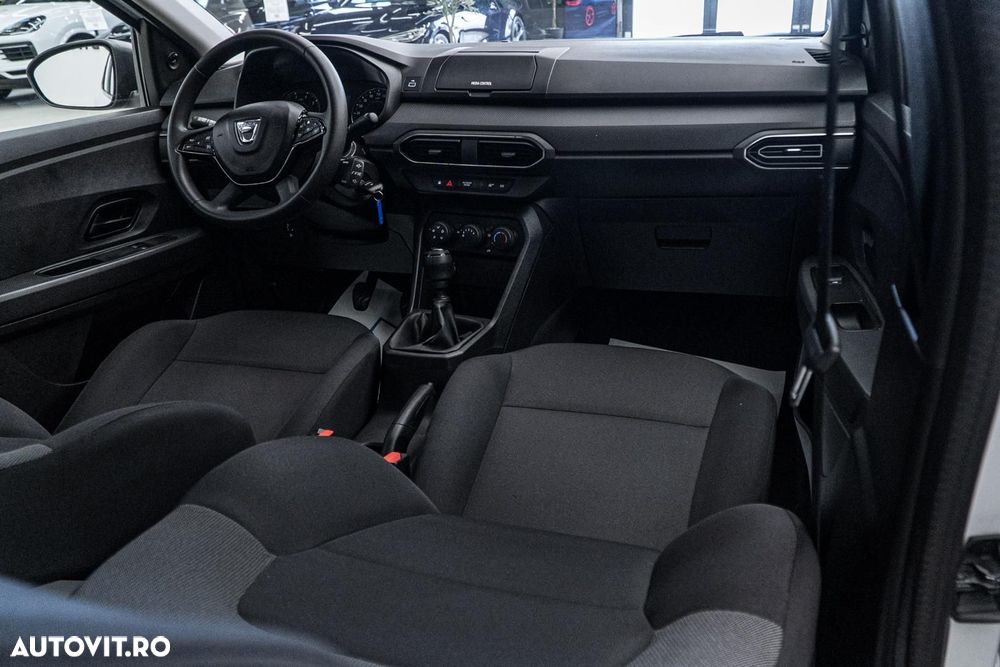 Dacia Logan TCe 90 MT6 Comfort - 3