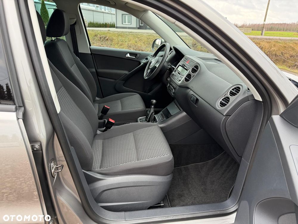 Volkswagen Tiguan - 8