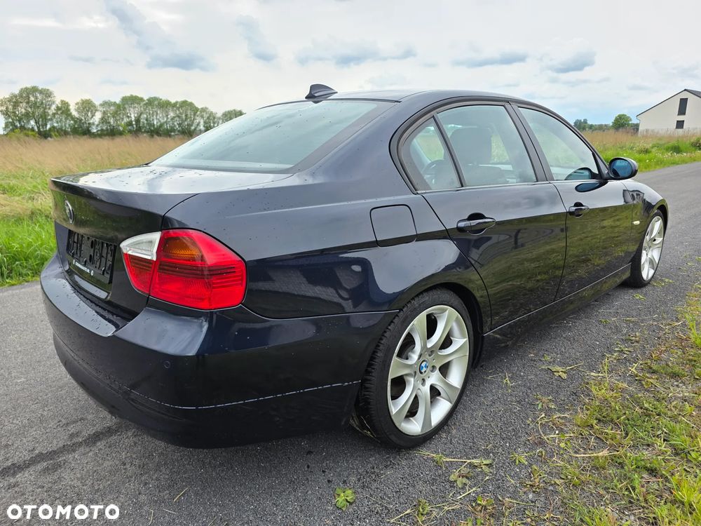 BMW Seria 3 320d - 11
