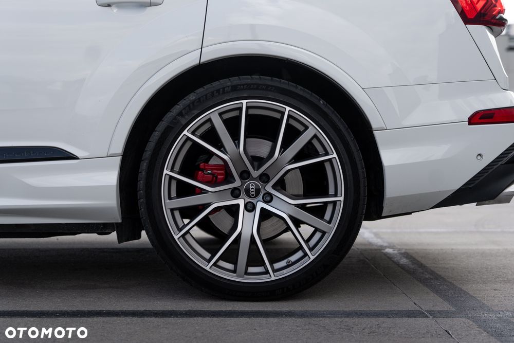 Audi SQ7 - 11