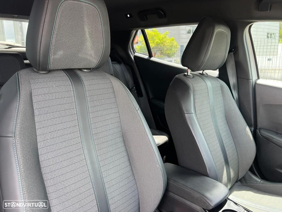 Peugeot e-2008 50 kWh SE Style - 11