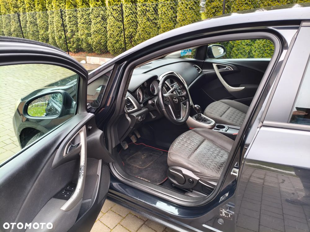 Opel Astra 1.7 CDTI DPF Exklusiv - 9