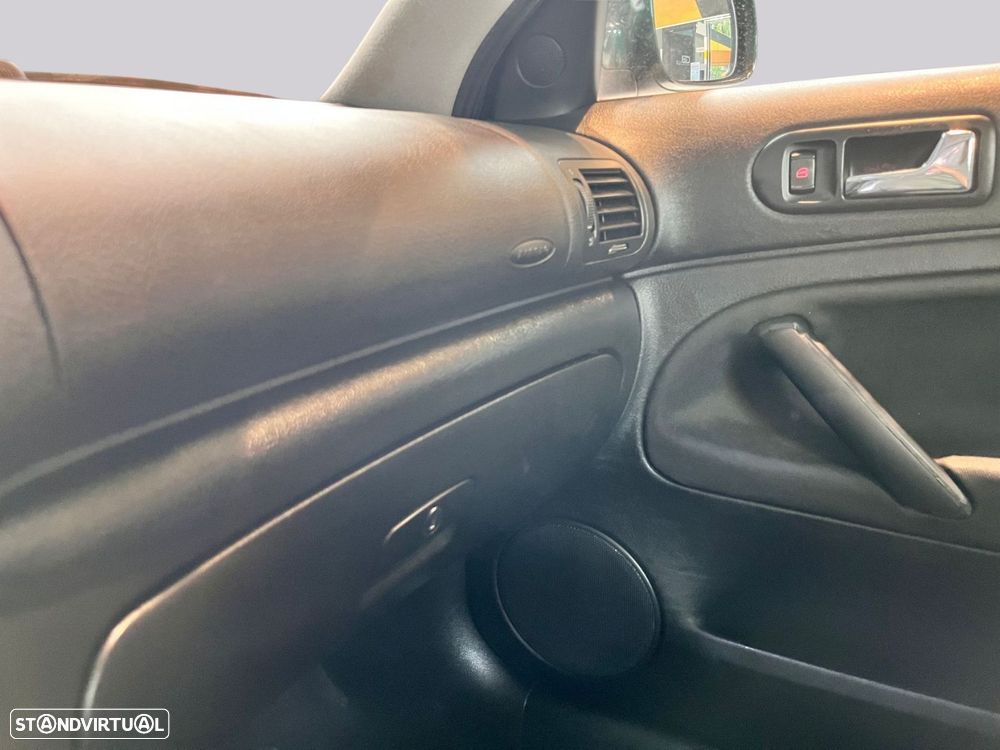 VW Passat Variant - 17