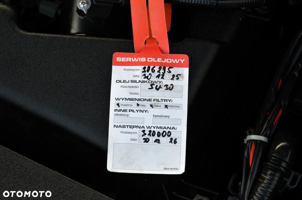 Toyota Avensis 2.0 D-4D Sol - 37