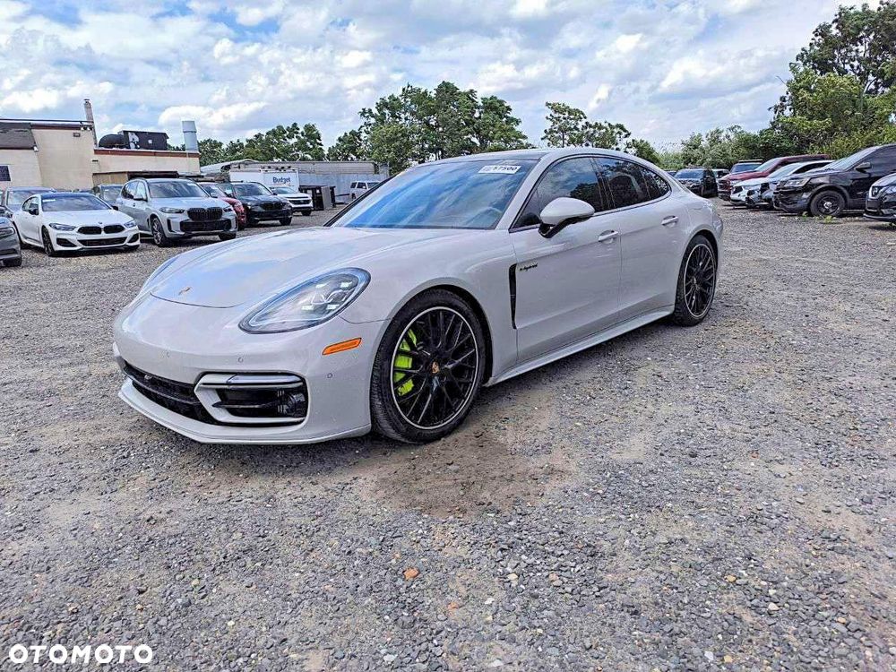 Porsche Panamera 4 E-Hybrid GPF - 2