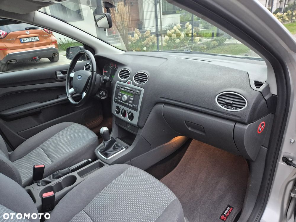 Ford Focus 1.6 TDCi FX - 12
