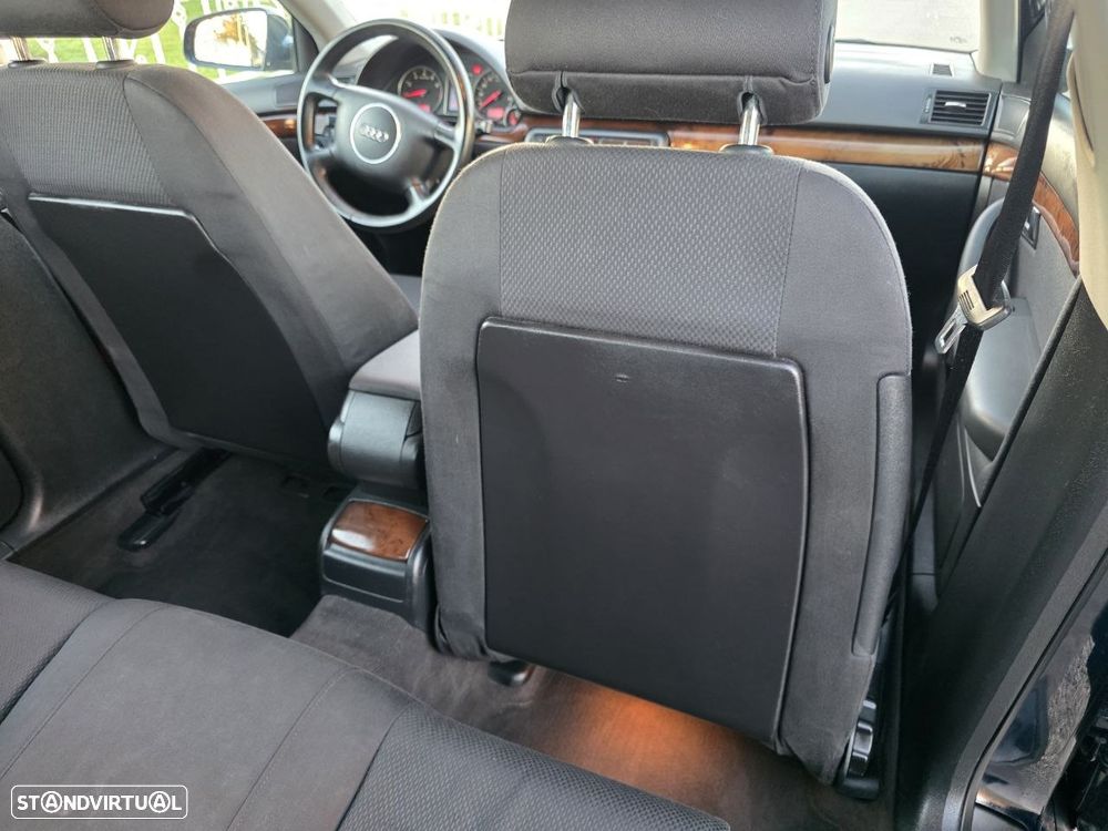 Audi A4 1.6 Exclusive - 18