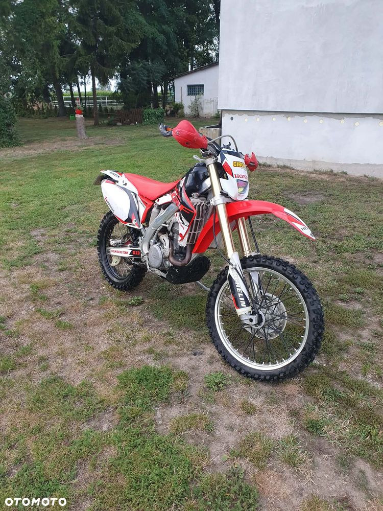 Honda CRF - 3